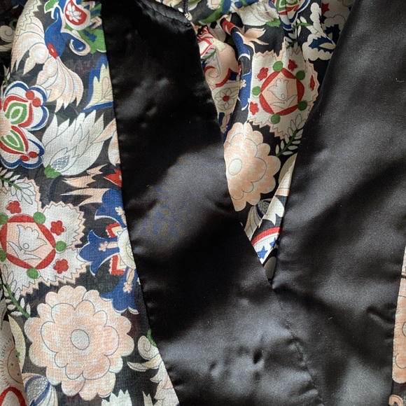 Zara Basic Floral Sheer Tunic Blouse - Picture 7 of 7